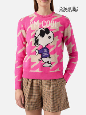 Poule-Pullover „New Queen“ mit Snoopy-Jacquardmuster | PEANUTS-SONDEREDITION