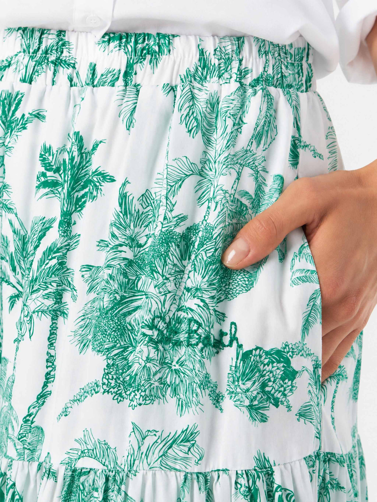 Green Rambla long skirt with jungle print