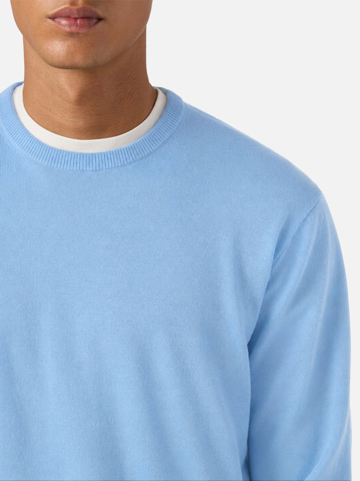 Rundhalspullover Regent aus 100% hellblauer MERINO WOOL 