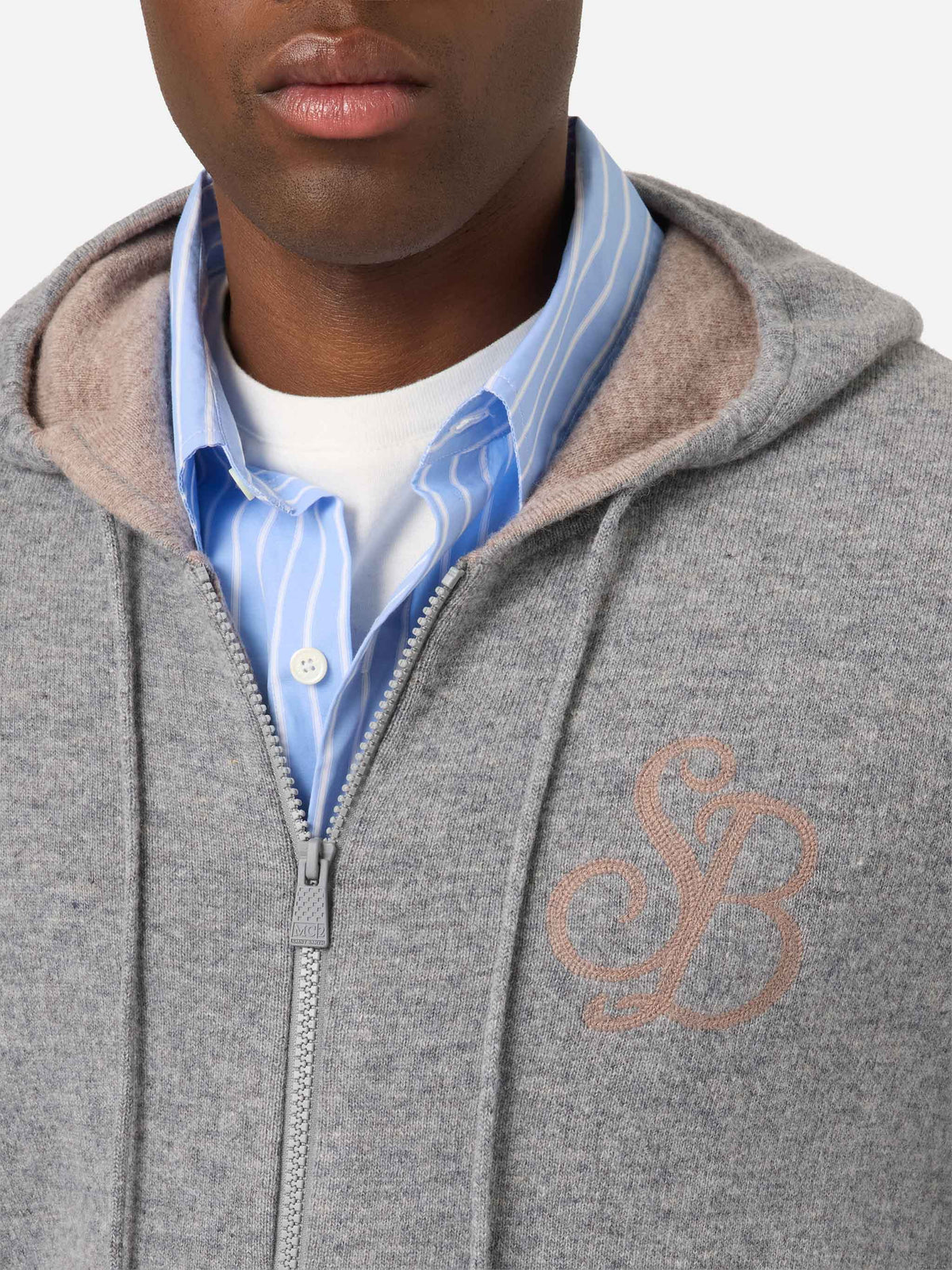 Punto con capucha en lana Grey Ridge con monograma SB Legacy 