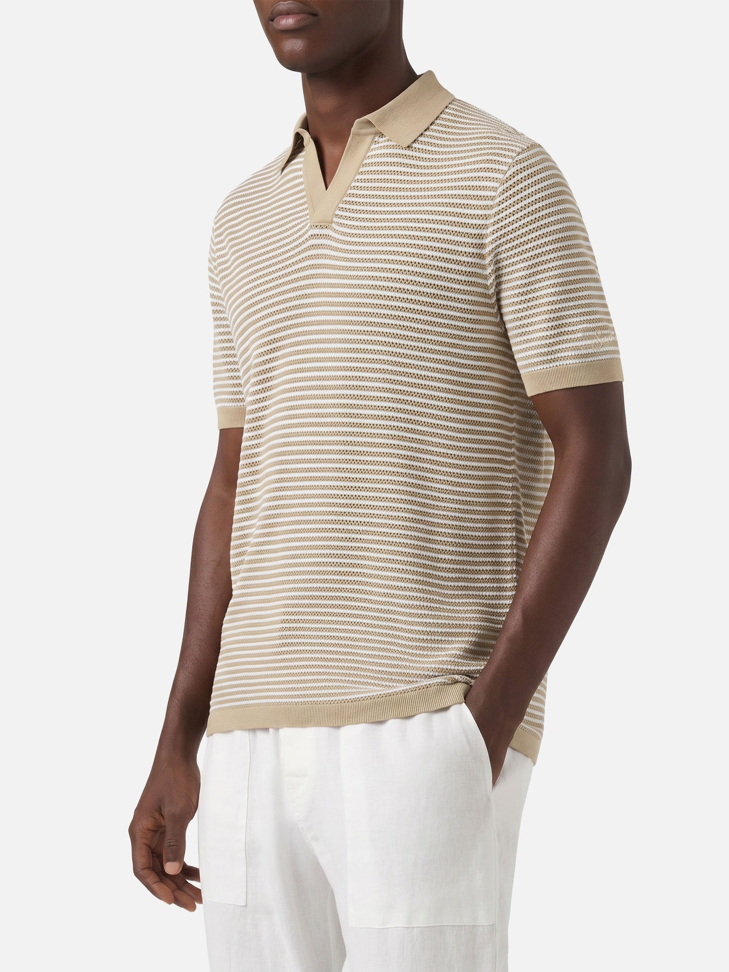 Polo Sloan a rayas en algodón premium high-twist con rayas beige 