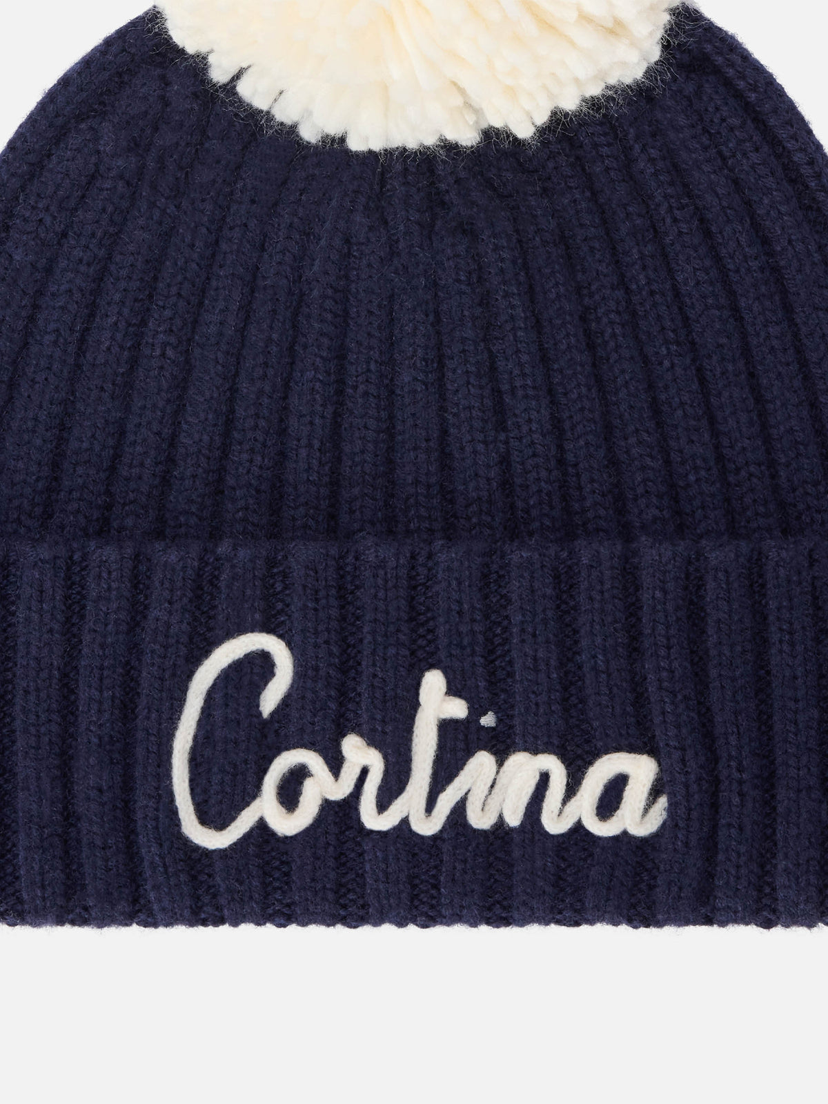 Gorro Wengen Navy blue con pompón y bordado Cortina 