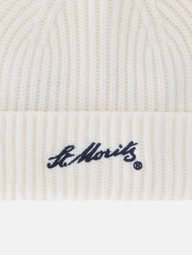 Berretto Wengen bianco panna in cashmere con ricamo St. Moritz | Special edition
