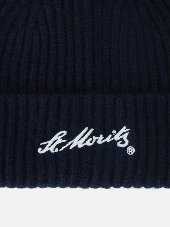 Berretto Wengen blu navy in cashmere con ricamo St. Moritz | Special edition