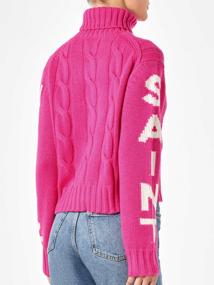 Maglia da donna intrecciata dolcevita rosa fluo