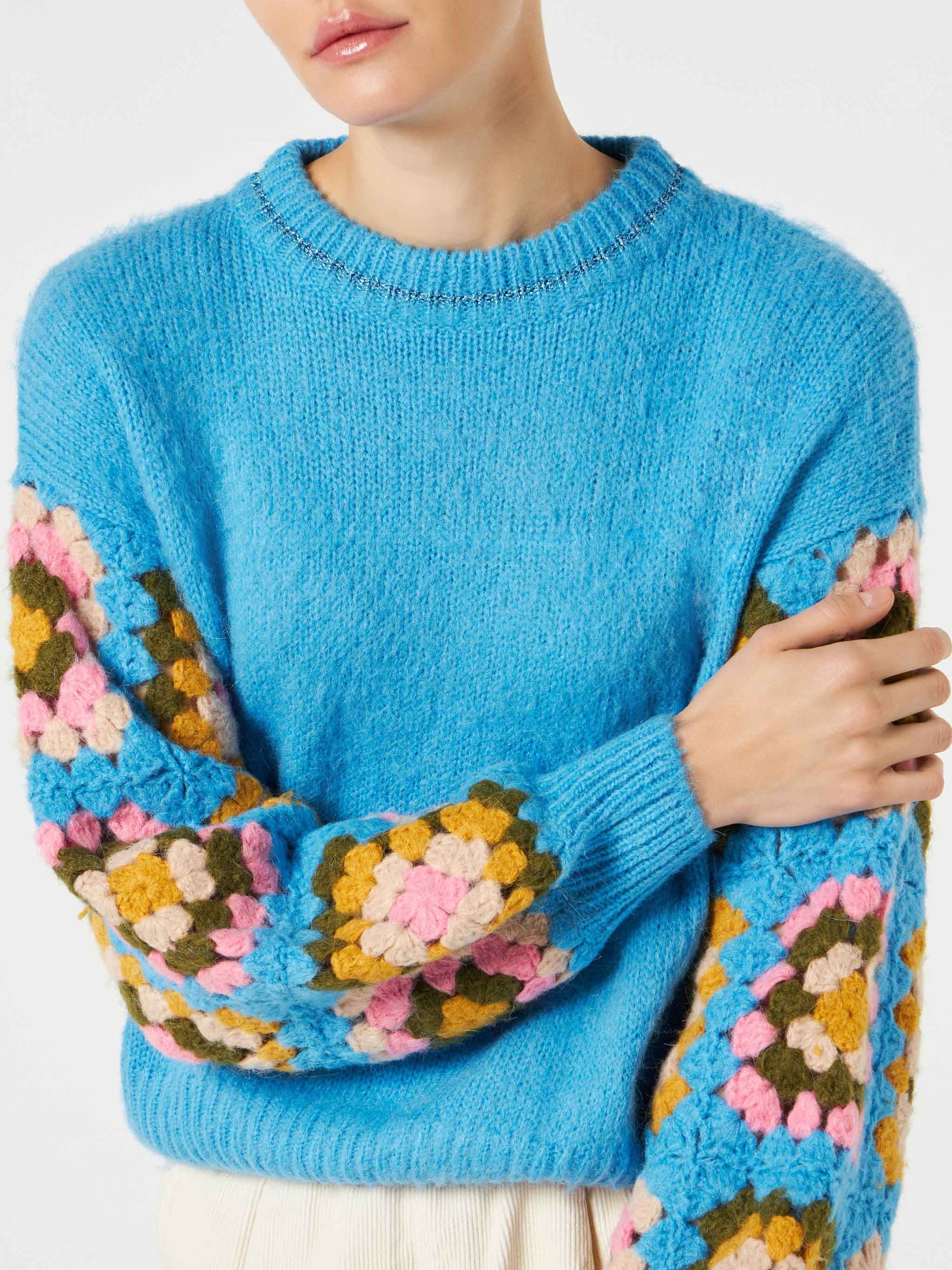 Woman ultra soft crewneck with handmade crochet sleeves - MC2 Saint Barth